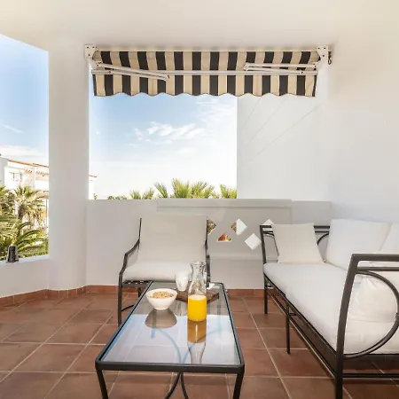 Apartment Vacation Marbella: Beachfront With Private Access Near Puerto Banus