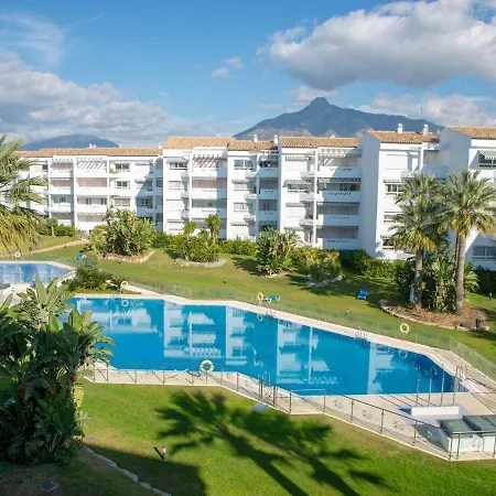 Vacation Marbella: Beachfront With Private Access Near Puerto Banus