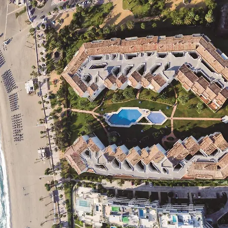 Vacation Marbella: Beachfront With Private Access Near Puerto Banus Apartment